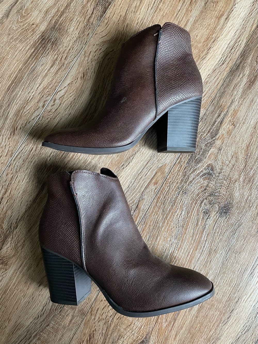Sun + Stone Women's Brown Heeled Ankle Boots